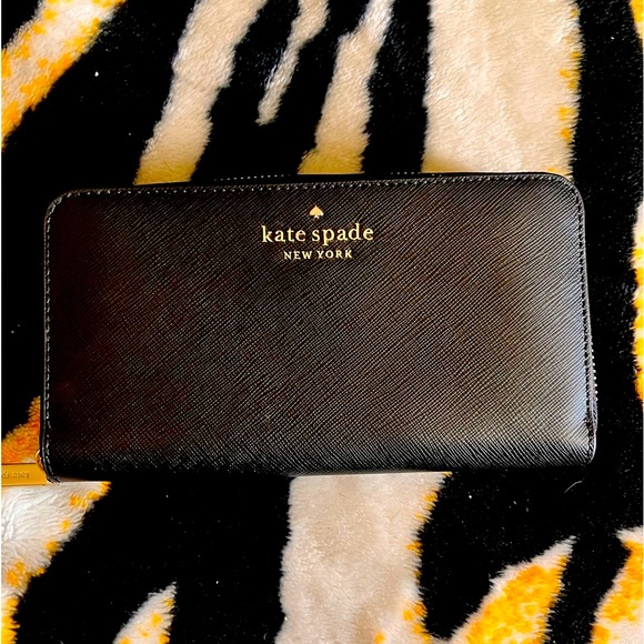 Kate Spade New York Staci Large Continental Wallet - Picture 1 of 12